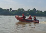 *Terseret Arus Saat Menyeberang Sungai Ogan, Wili Masih Dalam Pencarian Tim SAR Gabungan*